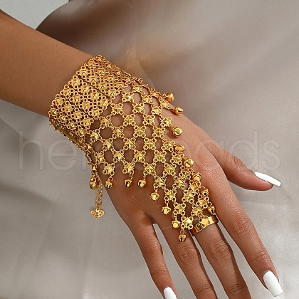 Elegant Zinc Alloy Hollow Out Finger Ring Bracelets for Women NA9281-1