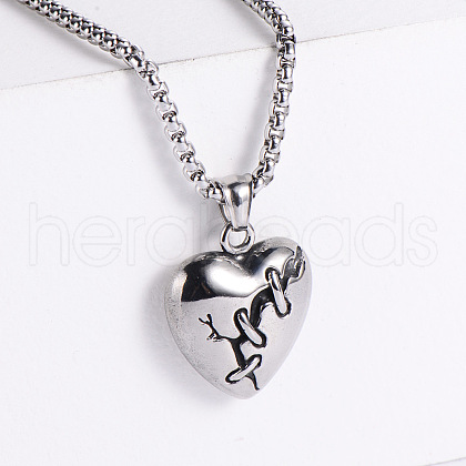 Vintage Stainless Steel Broken Heart Pendant Necklaces Punk Hip-hop Exquisite Jewelry Trendy Gift WJ1356-1-1