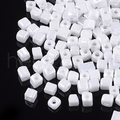 6/0 Glass Seed Beads SEED-S026-03A-01-1