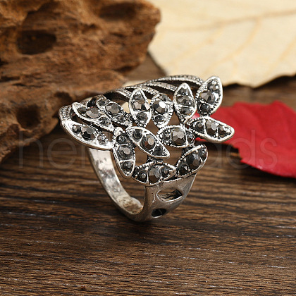 Zinc Alloy Micro Pave Cubic Zirconia Finger Rings QX9437-1