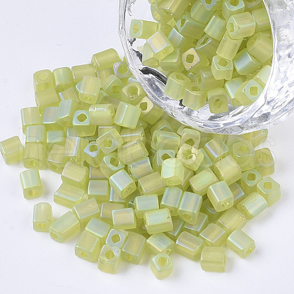 6/0 Transparent Glass Seed Beads SEED-S027-03B-05-1