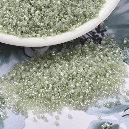MIYUKI Delica Beads X-SEED-J020-DB1765-1