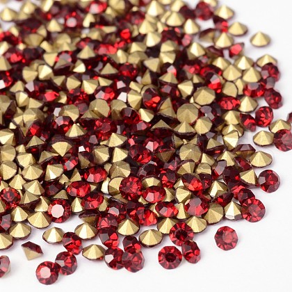 Back Plated Grade A Diamond Glass Pointed Rhinestone RGLA-SS16-029-1