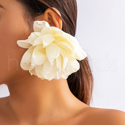 Cloth Stud Earrings WGCE0A1-03-1
