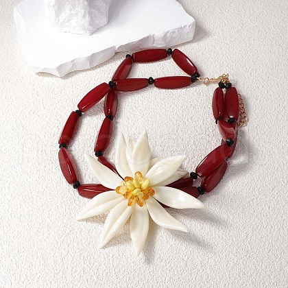 Fashionable Double-Layer Resin Flower Necklaces for Women FS-WGDE08B-02-1
