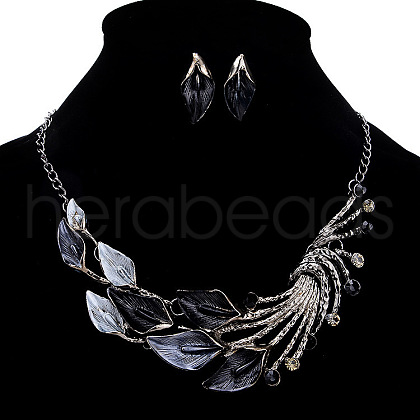 Fashionable Alloy Rhinestone Stud Earrings & Bib Necklaces Sets FS-WG3CE91-02-1