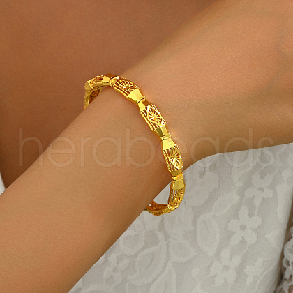 Vintage Chic Real 18K Gold Plated Classic Hollow Flower Brass Bangles for Women AW2643-1