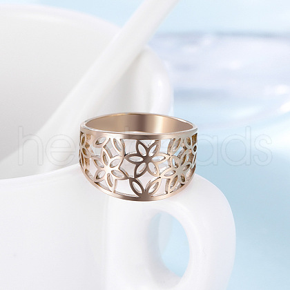 Flower Pattern Hollow Out 304 Stainless Steel Finger Rings FS-WGDCC5F-09-1