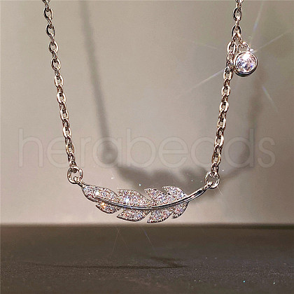 Leaf Brass Micro Pave Clear Cubic Zirconia Pendant Necklaces for Women FS-WGF074F-01-1