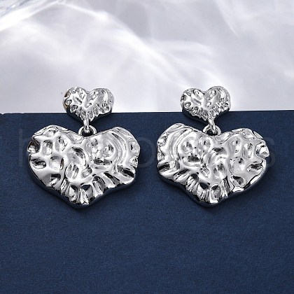 Hammered Heart Brass Dangle Stud Earrings EJEW-R025-23P-1