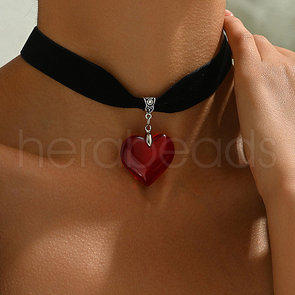 Gothic Heart Alloy Pave Glass Pendant Black Velvet Cord Choker Necklaces for Women FS-WG59BE3-01-1
