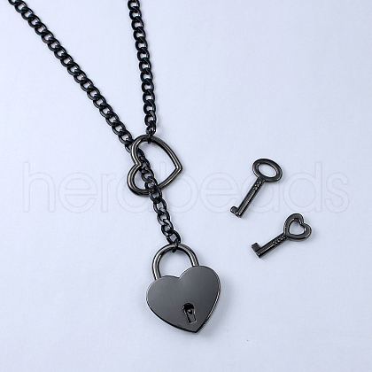Gothic Heart Lock & Key Stainless Steel Pendant Necklaces for Women FS-WGF02F3-02-1
